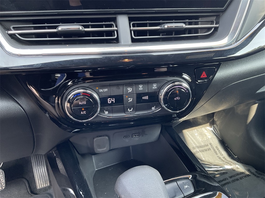 2024 Chevrolet Trax photo 15