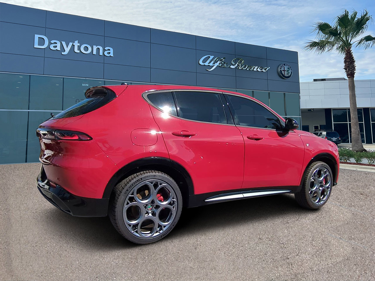 2024 Alfa Romeo Tonale Ti photo 3