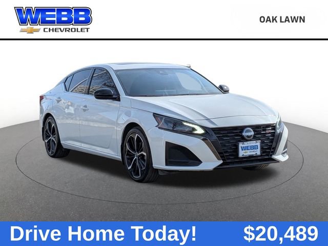 2023 Nissan Altima SR