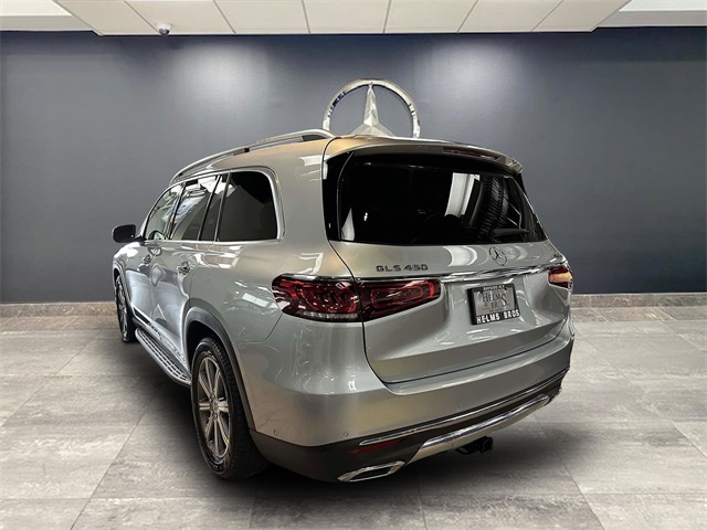 2022 Mercedes Benz GLS 450 4MATIC photo 4