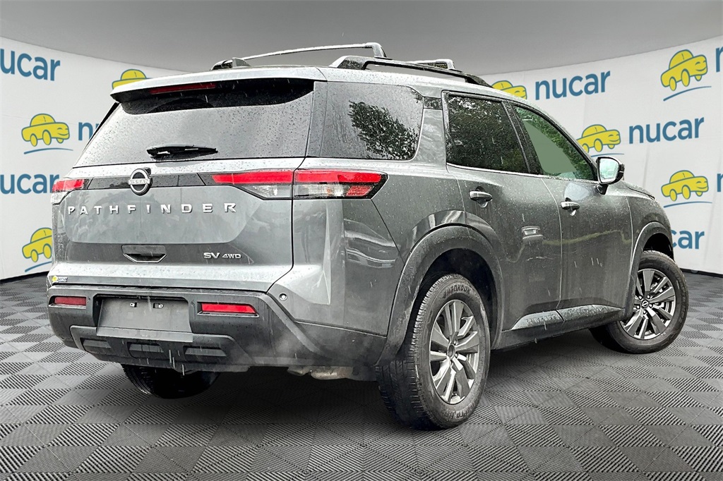 2023 Nissan Pathfinder SV photo 6