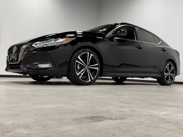 2023 Nissan Sentra SR photo 4
