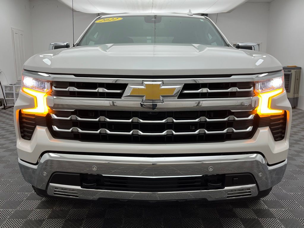 2022 Chevrolet Silverado 1500 LTZ photo 16