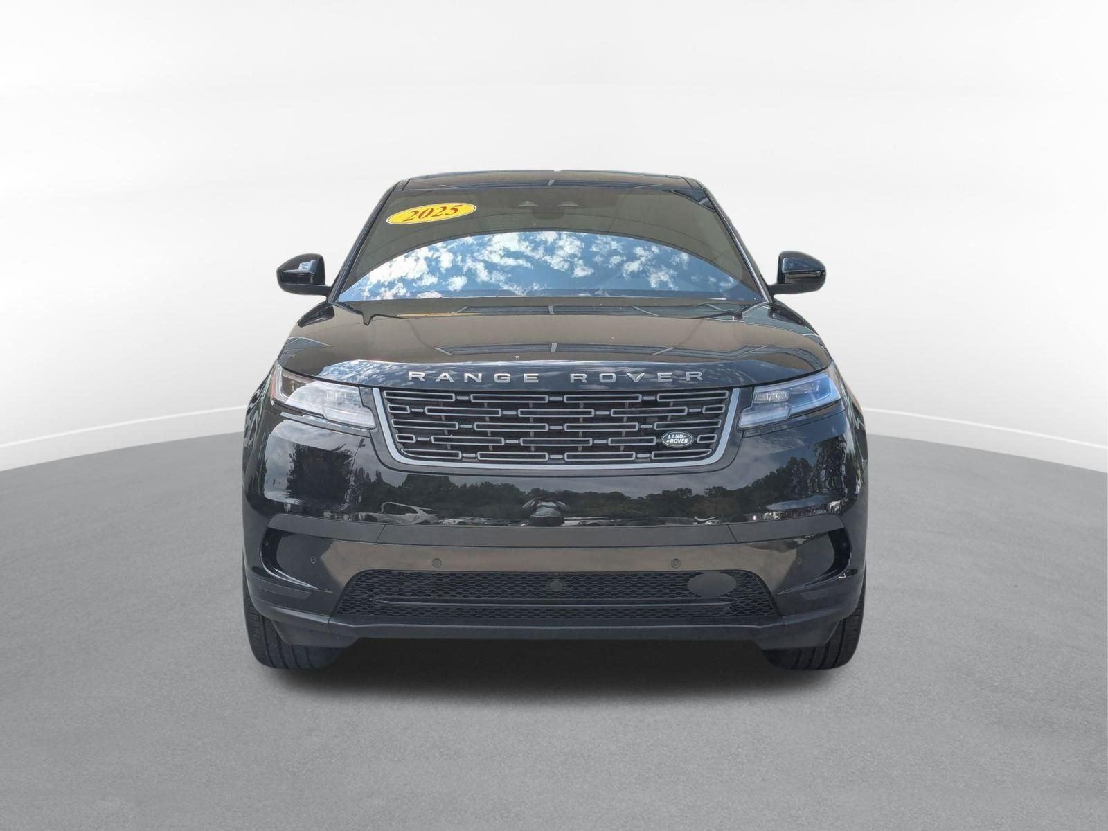 2025 Land Rover Range Rover Velar S's photo