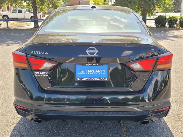 2023 Nissan Altima 2.5 SR photo 9