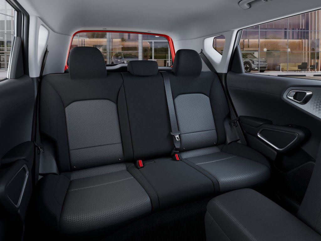 2025 Kia Soul LX photo 16