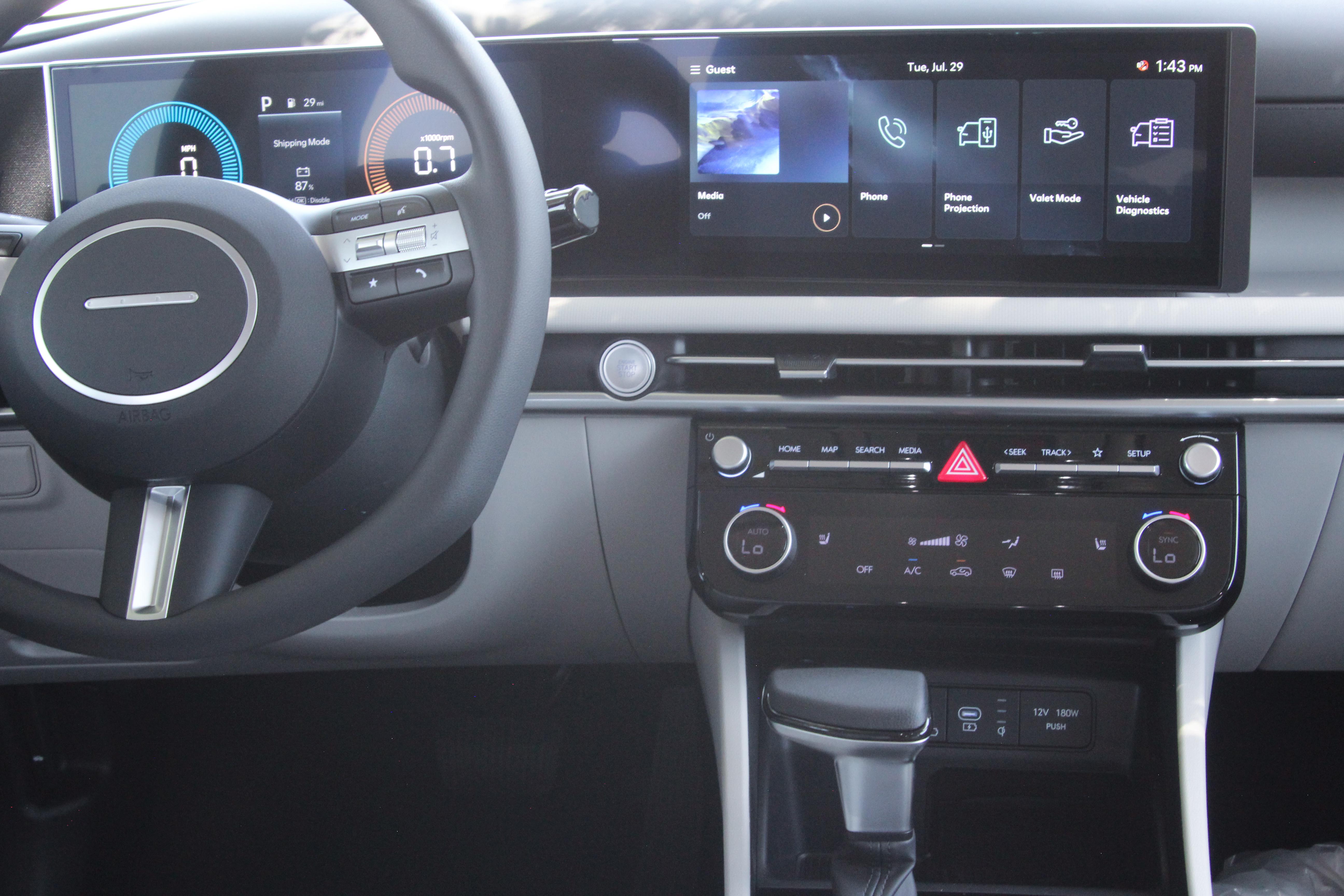 2025 Hyundai Tucson SEL photo 11