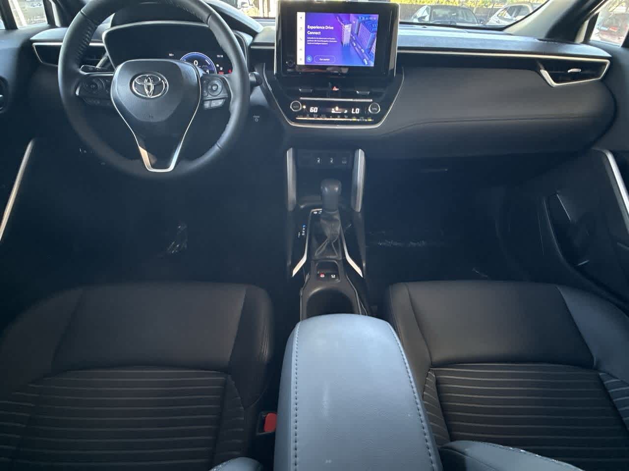2024 Toyota Corolla Hybrid XSE photo 21