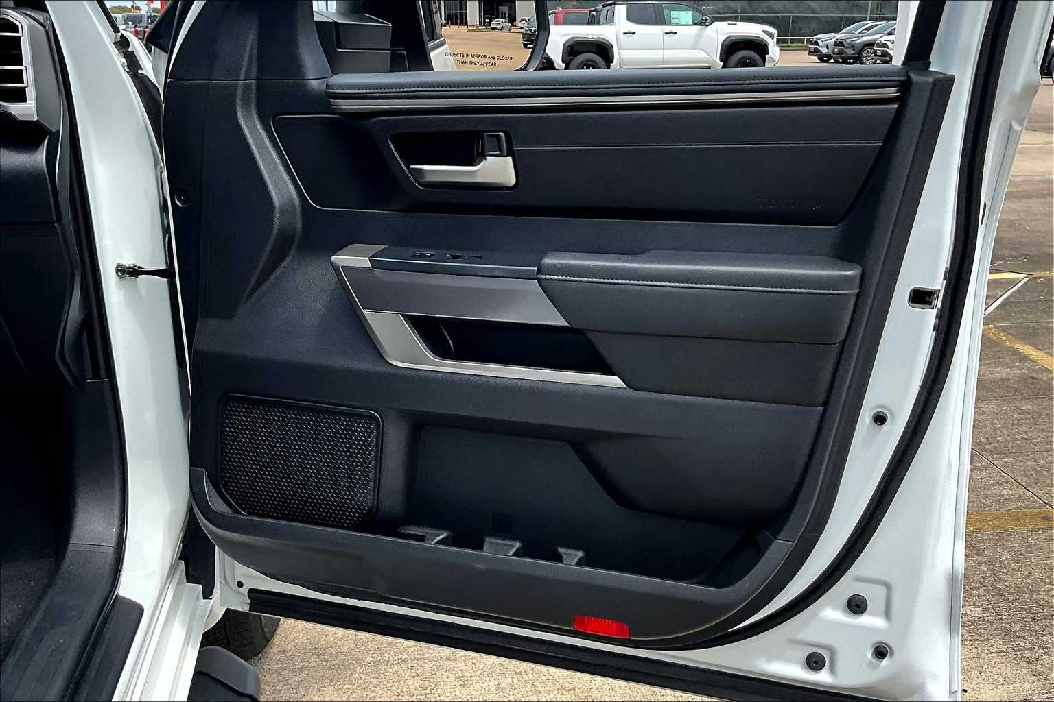 2022 Toyota Tundra SR5 photo 20