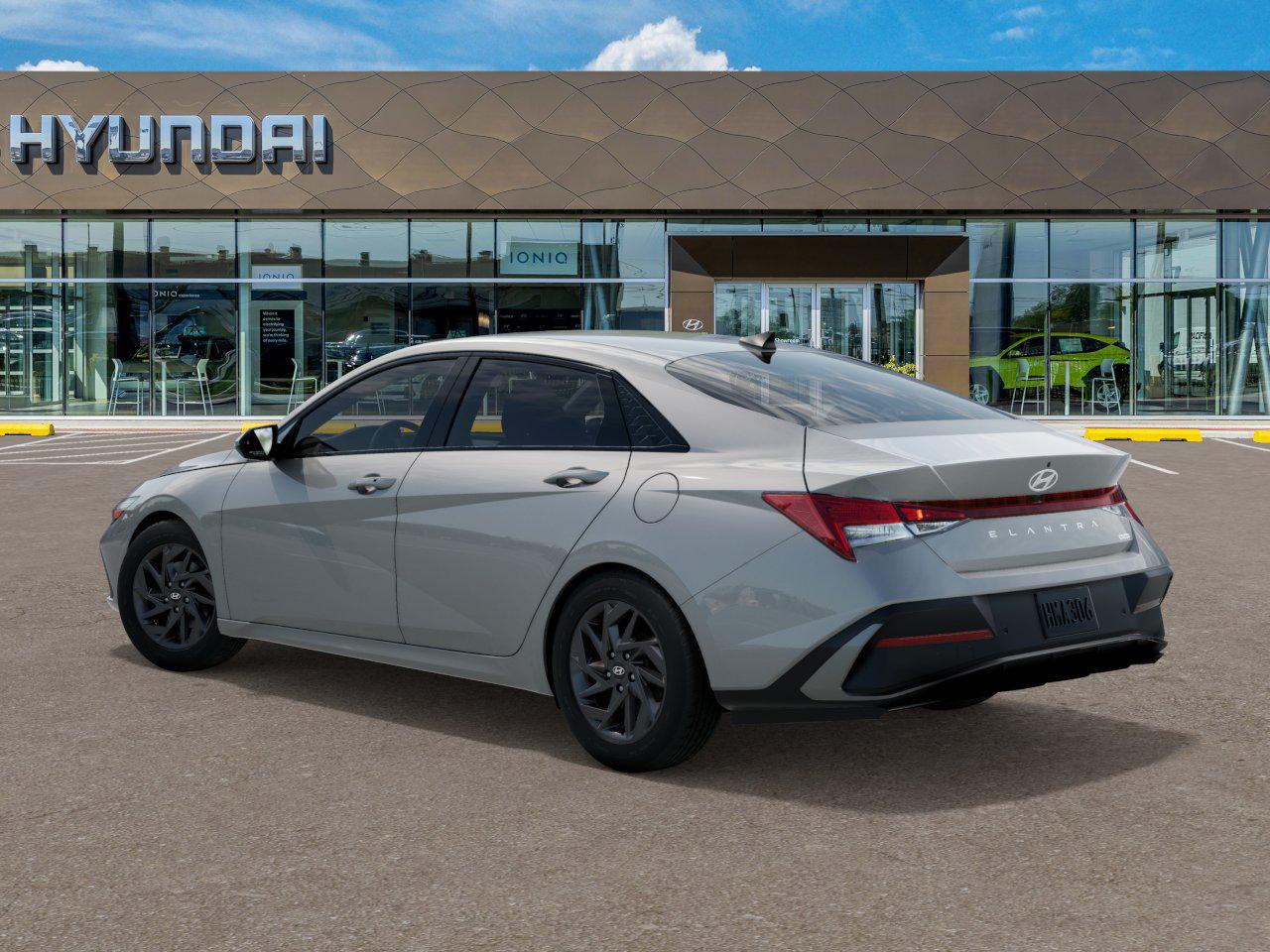 2025 Hyundai Elantra Hybrid Blue photo 3