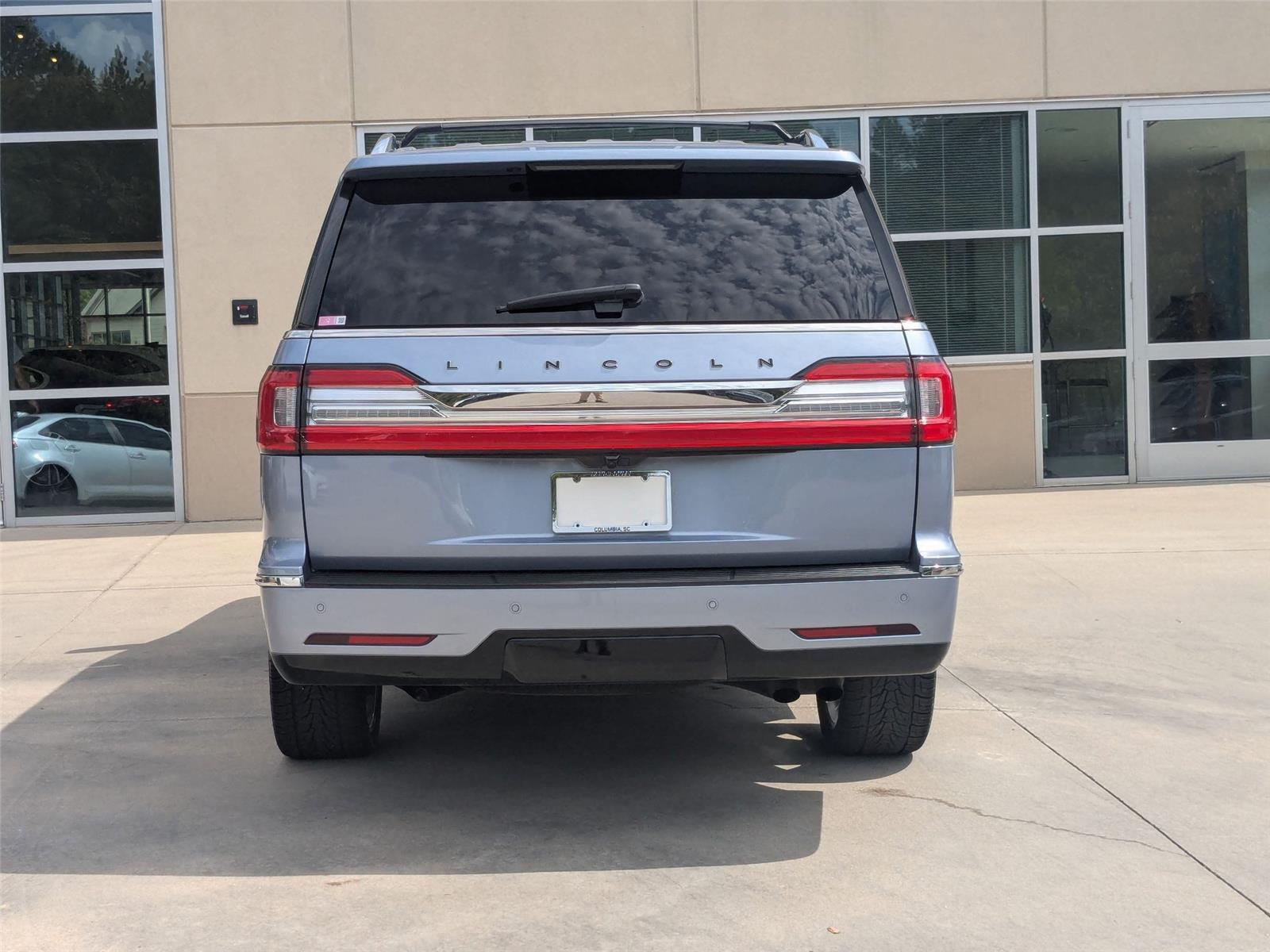 2020 Lincoln Navigator Black Label photo 6