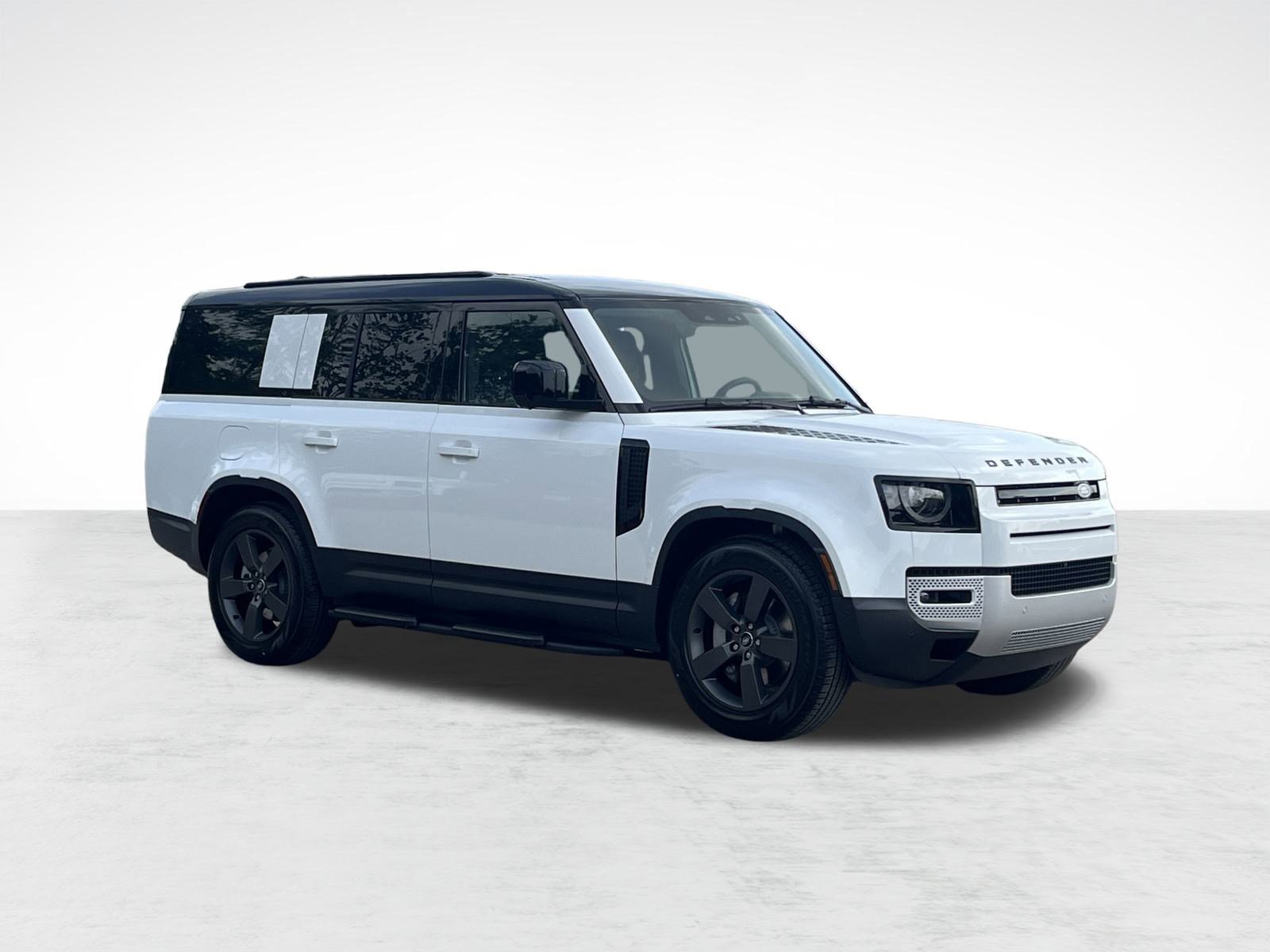 2025 Land Rover Defender 130 S photo 4
