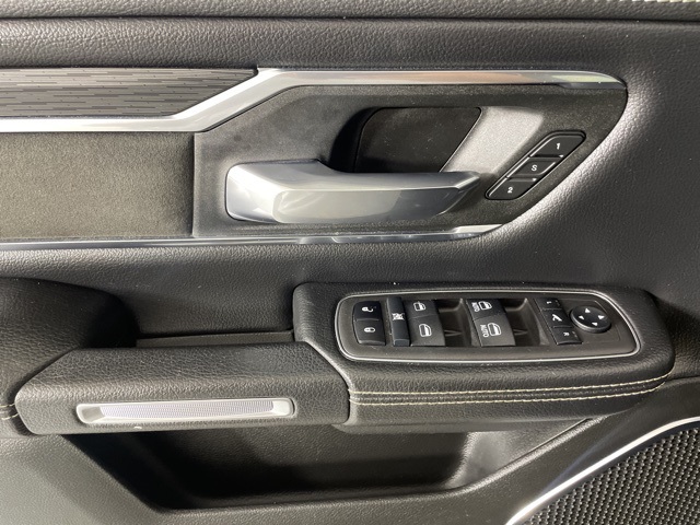 2024 Ram 1500 Laramie photo 16