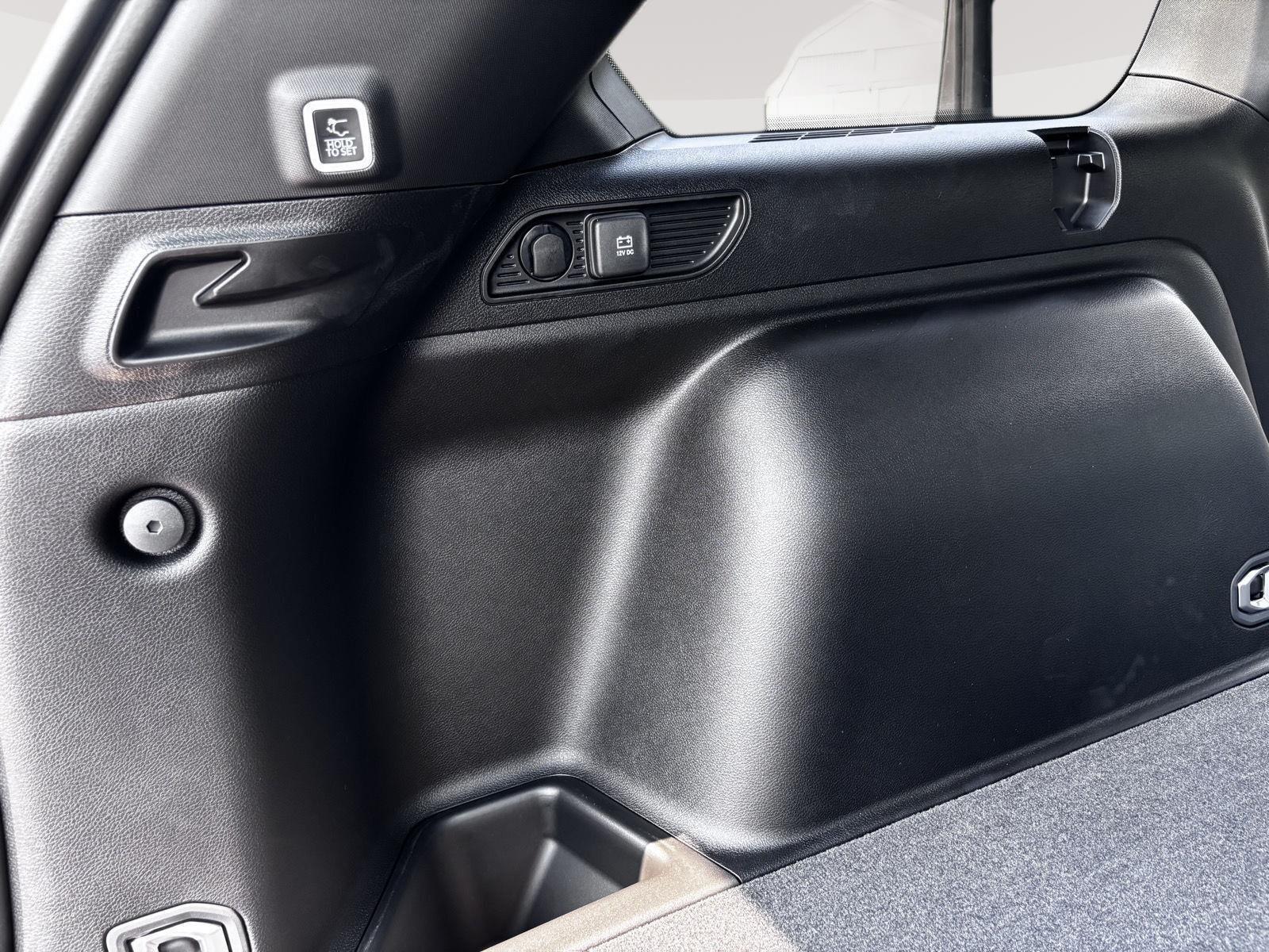 2025 Jeep Grand Cherokee Laredo photo 36