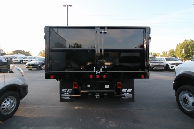 2024 Ford F-550 photo 4