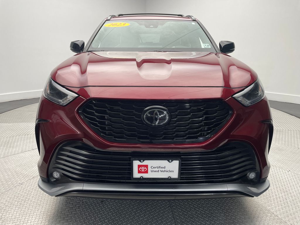 2023 Toyota Highlander XSE photo 2