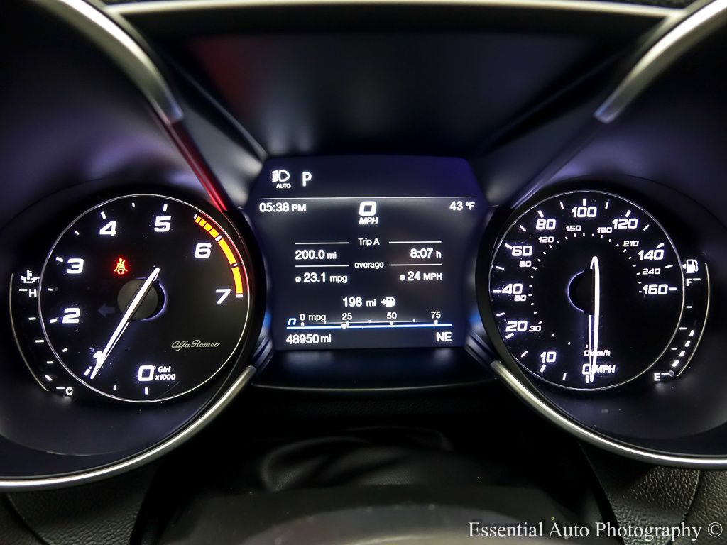 2022 ALFA ROMEO GIULIA (952) - Image 15