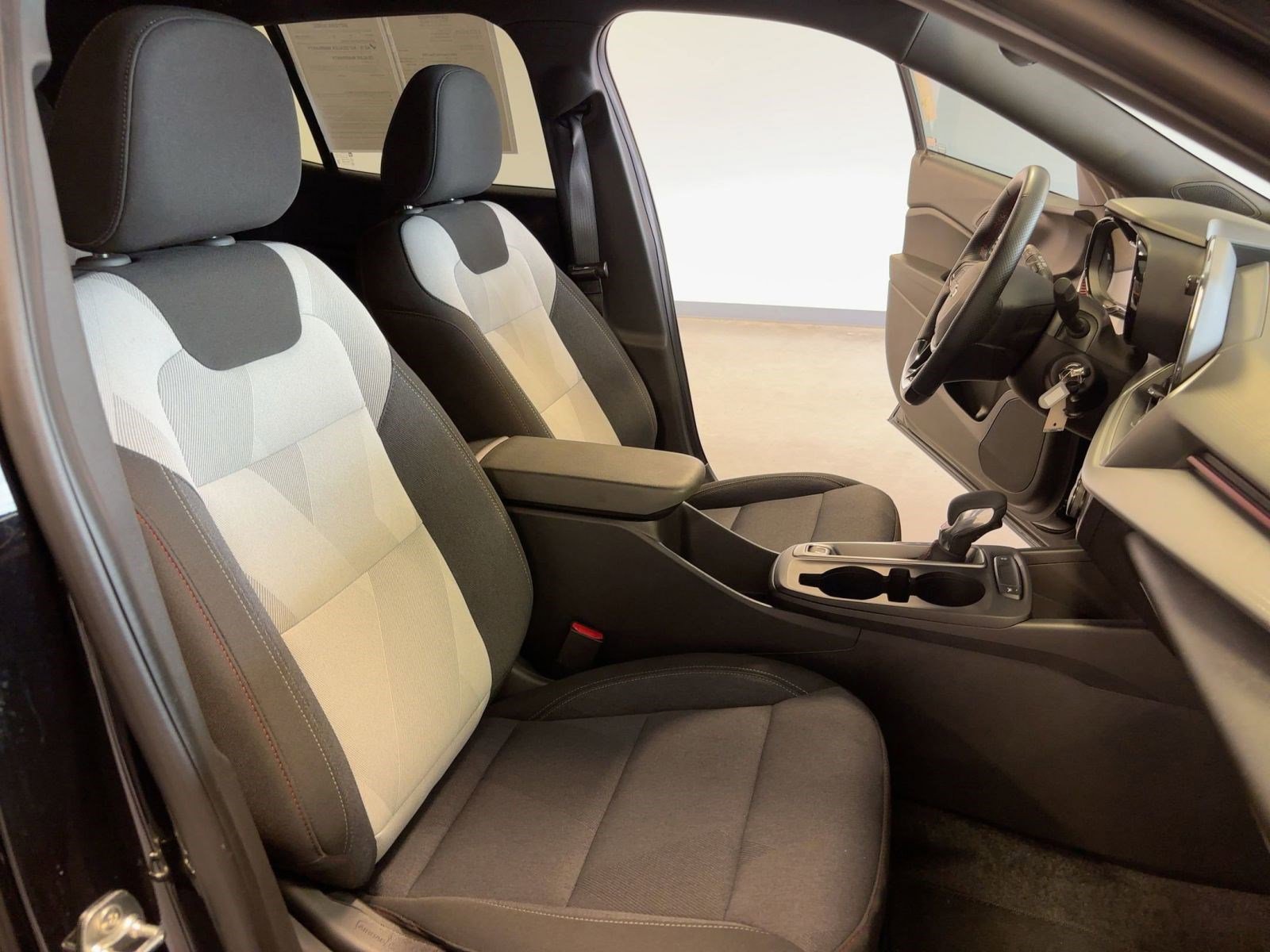 2024 Chevrolet Trax photo 30