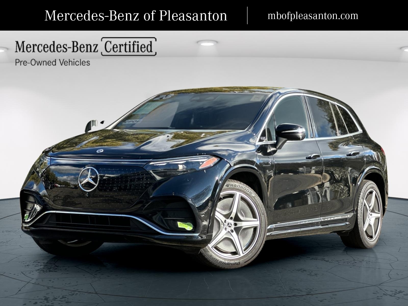 2023 Mercedes-Benz EQS SUV Base's photo