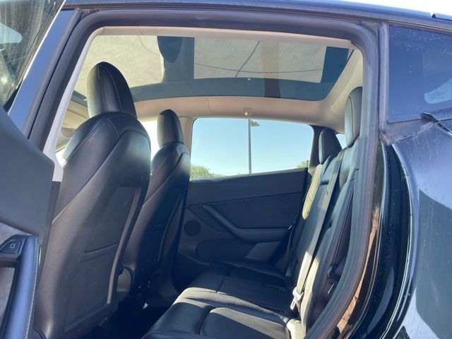 2021 Tesla Model Y Long Range photo 7