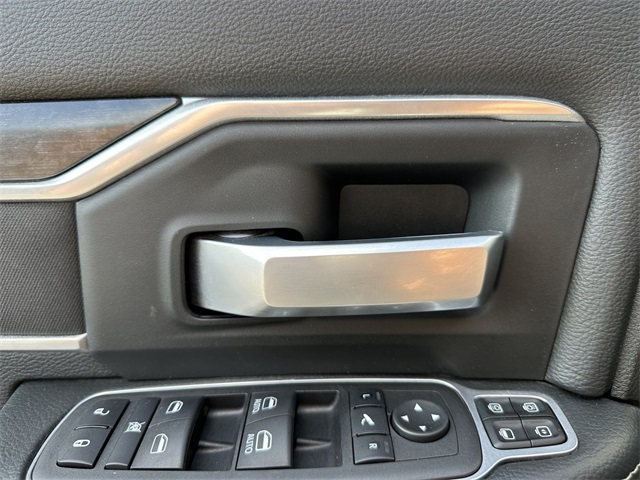 2024 Ram 2500 Big Horn photo 25