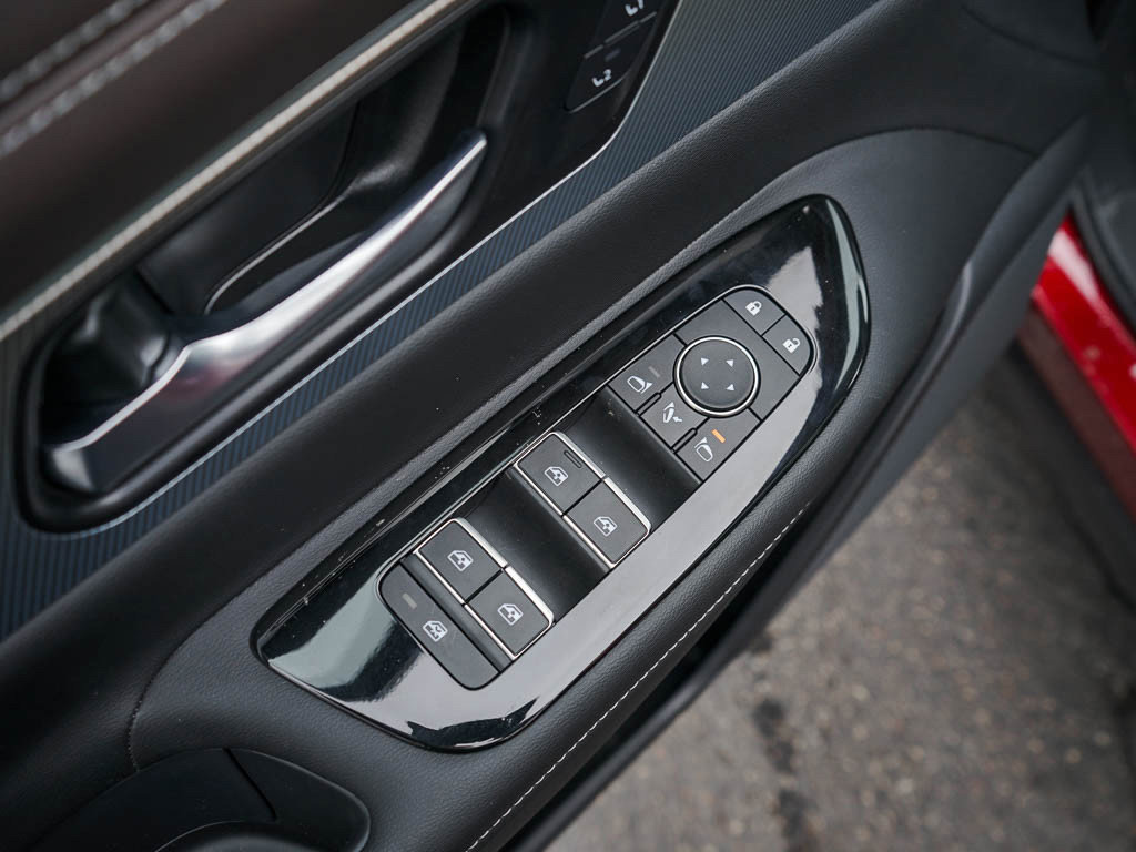 2025 Nissan Murano Platinum photo 16