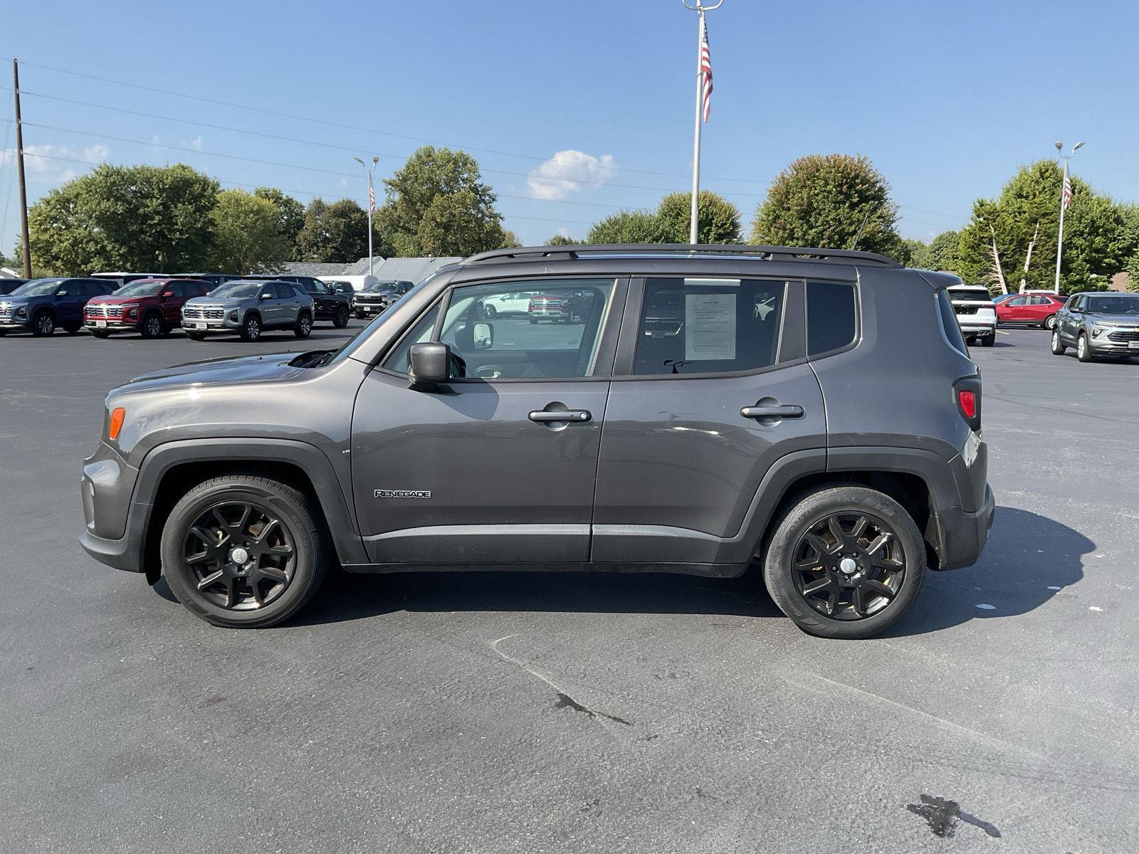 2020 Jeep Renegade Latitude photo 4