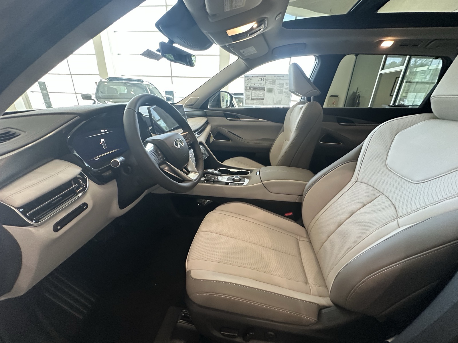 2026 Infiniti QX60 Luxe photo 12