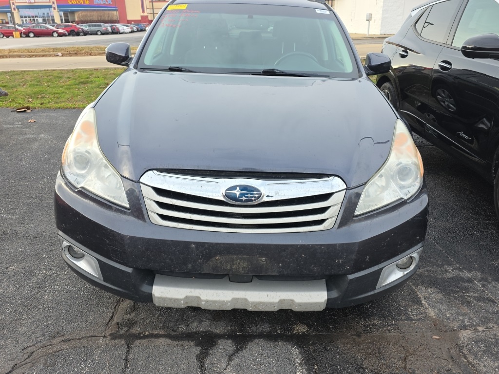 2012 Subaru Outback Limited's photo