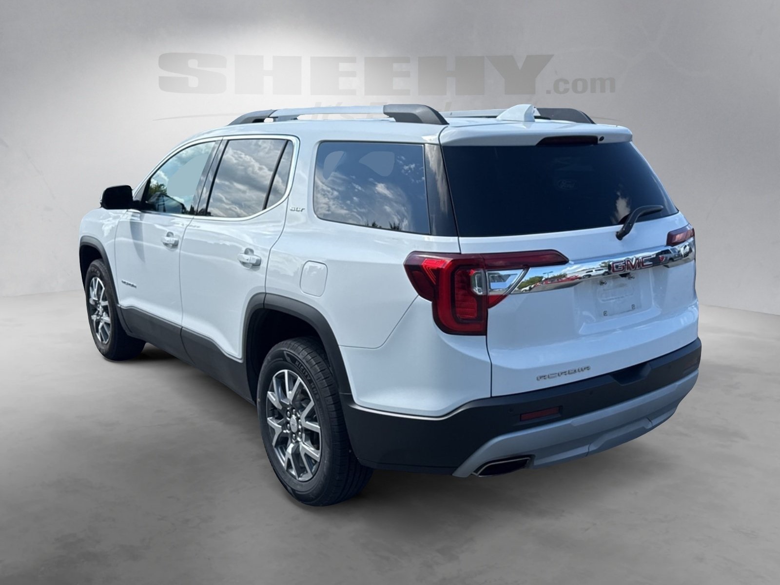 2023 Gmc Acadia SLT photo 9