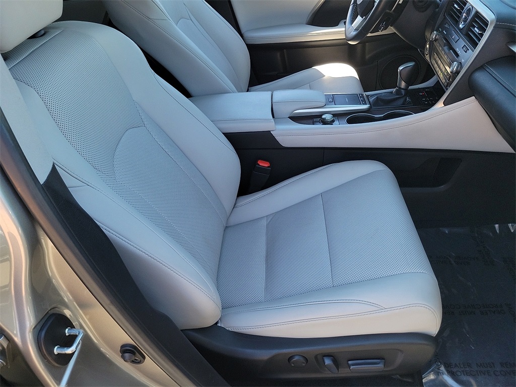 2022 Lexus RX Premium photo 17