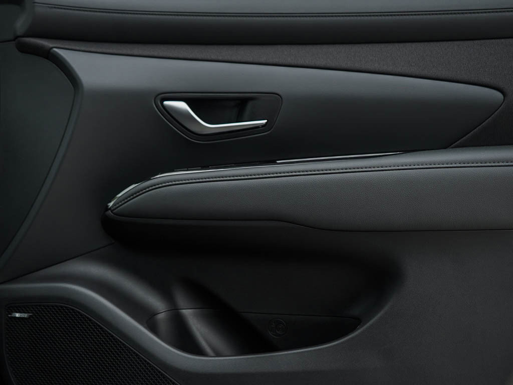 2025 Hyundai Tucson Hybrid Limited photo 7