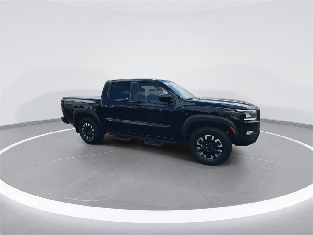 2024 Nissan Frontier PRO-4X photo 2