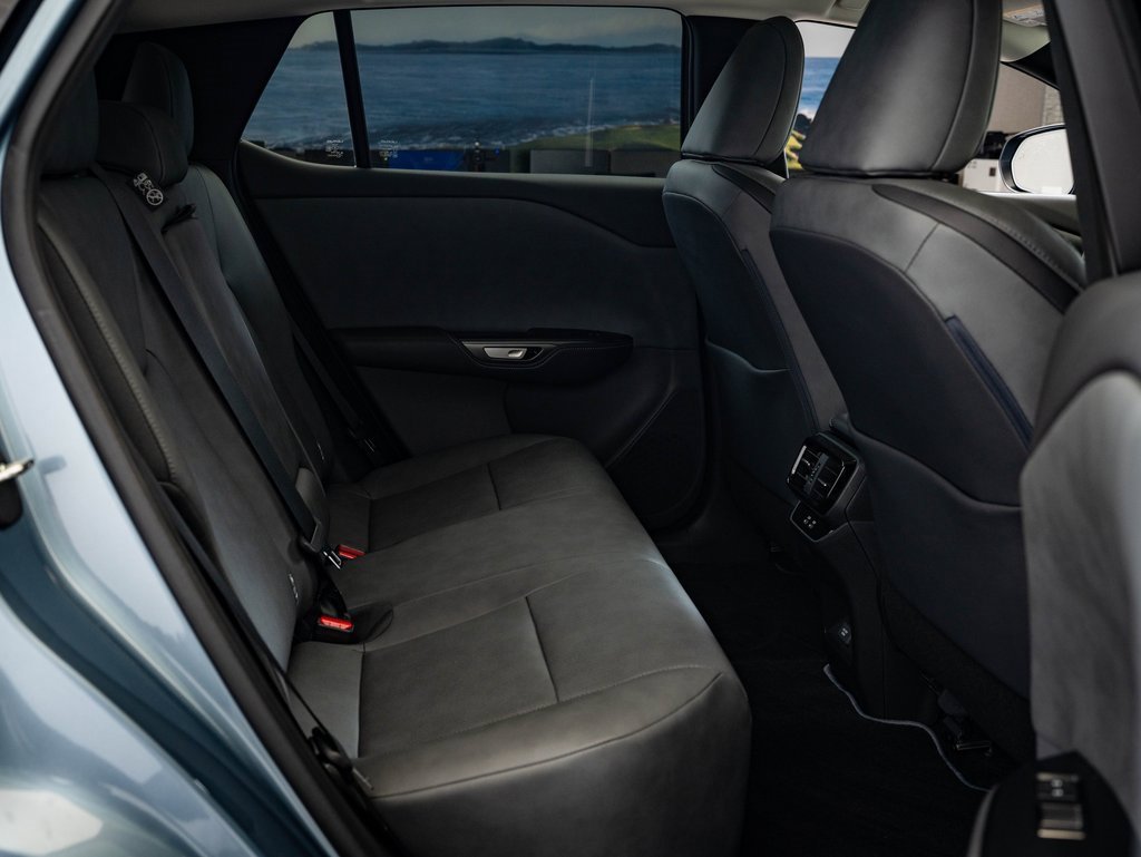 2023 Lexus RZ 450e Premium photo 34