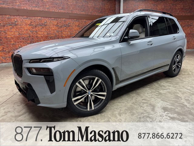 2026 BMW X7 40i's photo