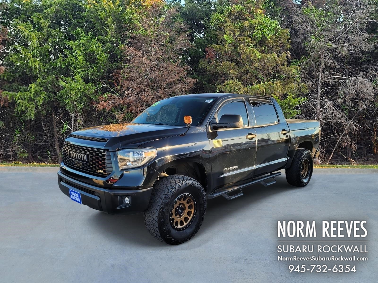 2018 Toyota Tundra SR5's photo