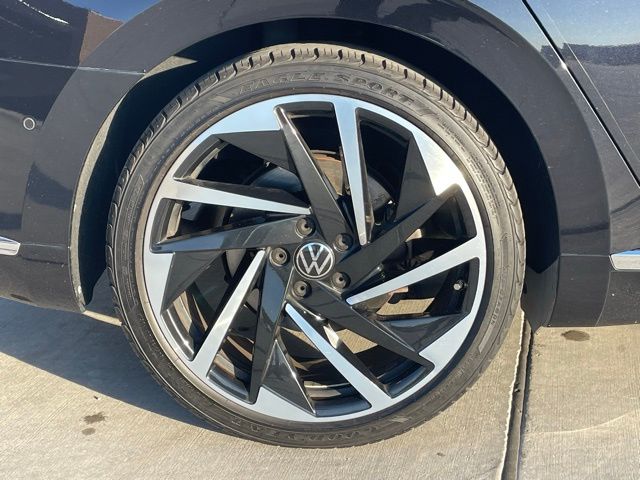 2021 Volkswagen Arteon SEL Premium R-Line photo 4