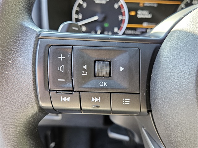 2024 Nissan Rogue S photo 26