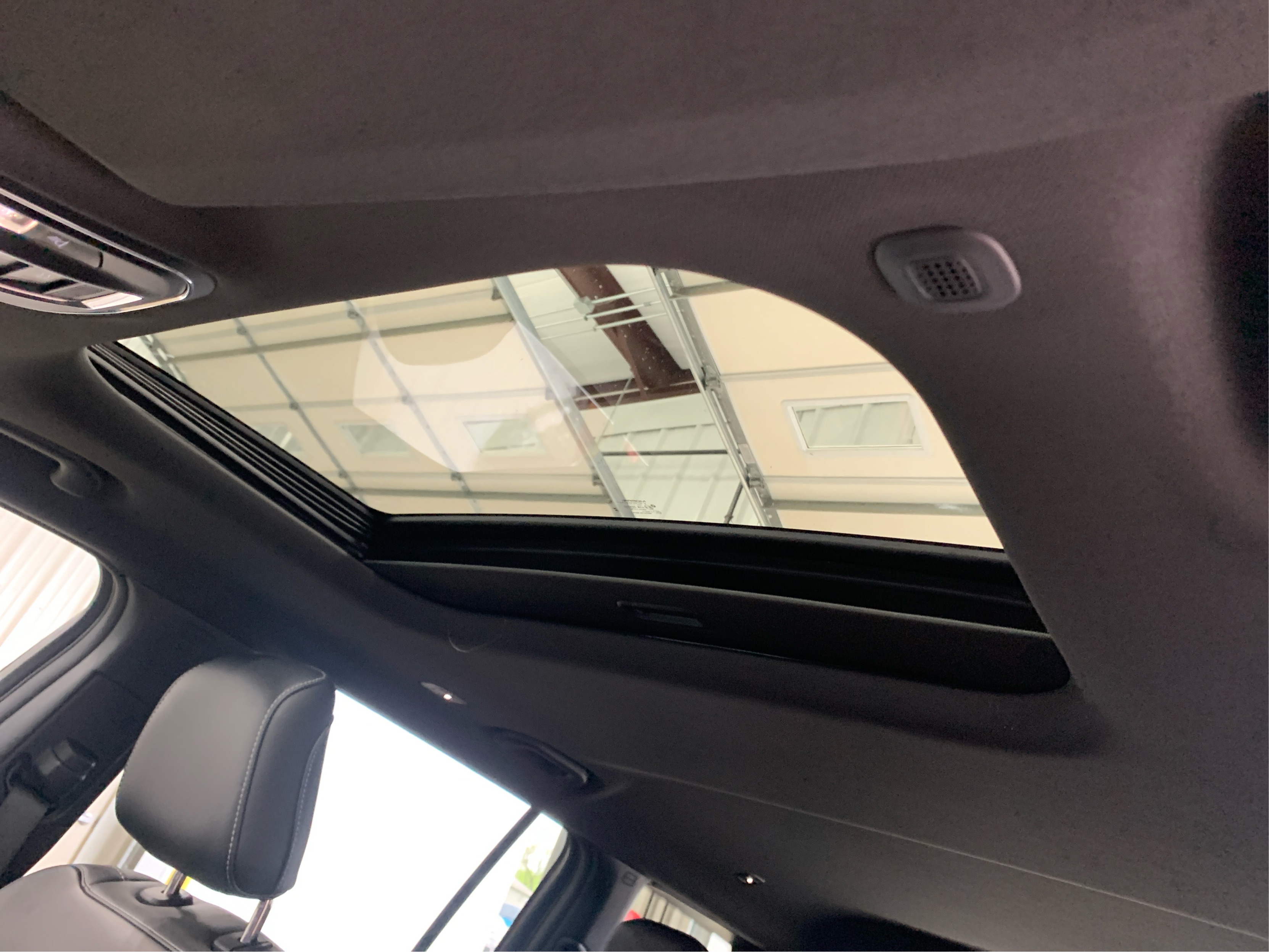 2025 Jeep Grand Cherokee Altitude photo 12
