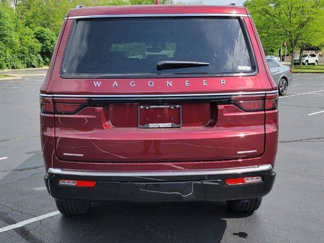 2022 Jeep Wagoneer Series III photo 10