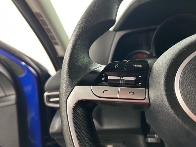 2023 Hyundai Elantra SEL photo 7