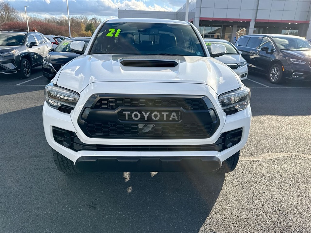 2021 Toyota Tacoma TRD Pro photo 2