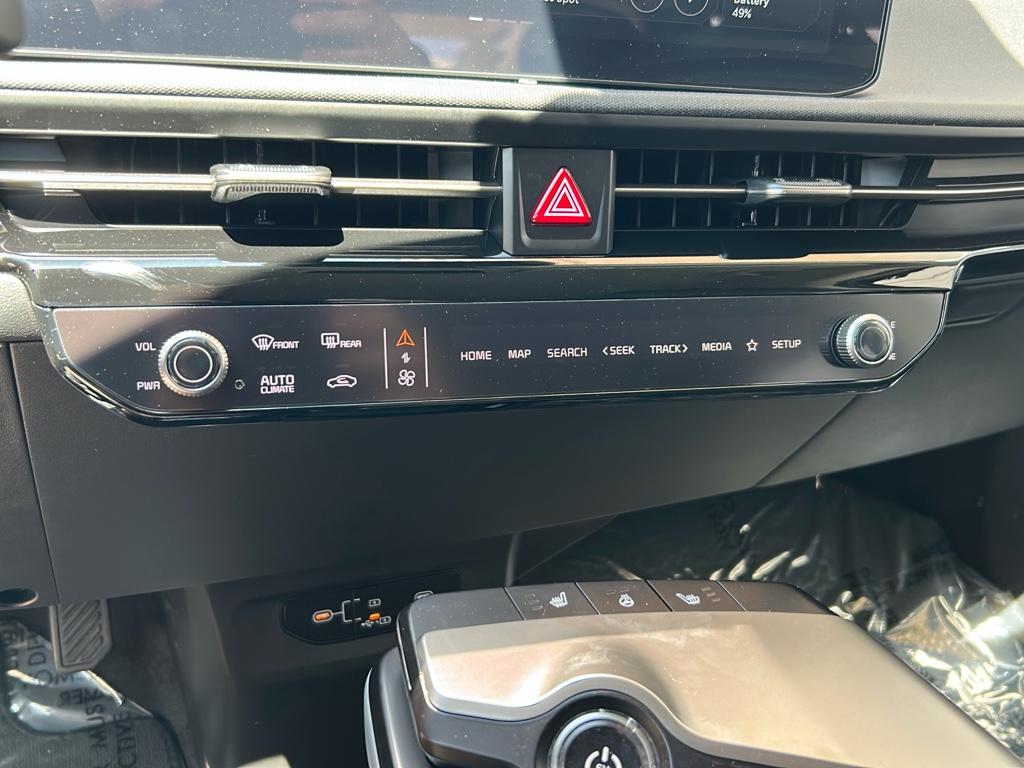 2025 Kia EV6 Light photo 17