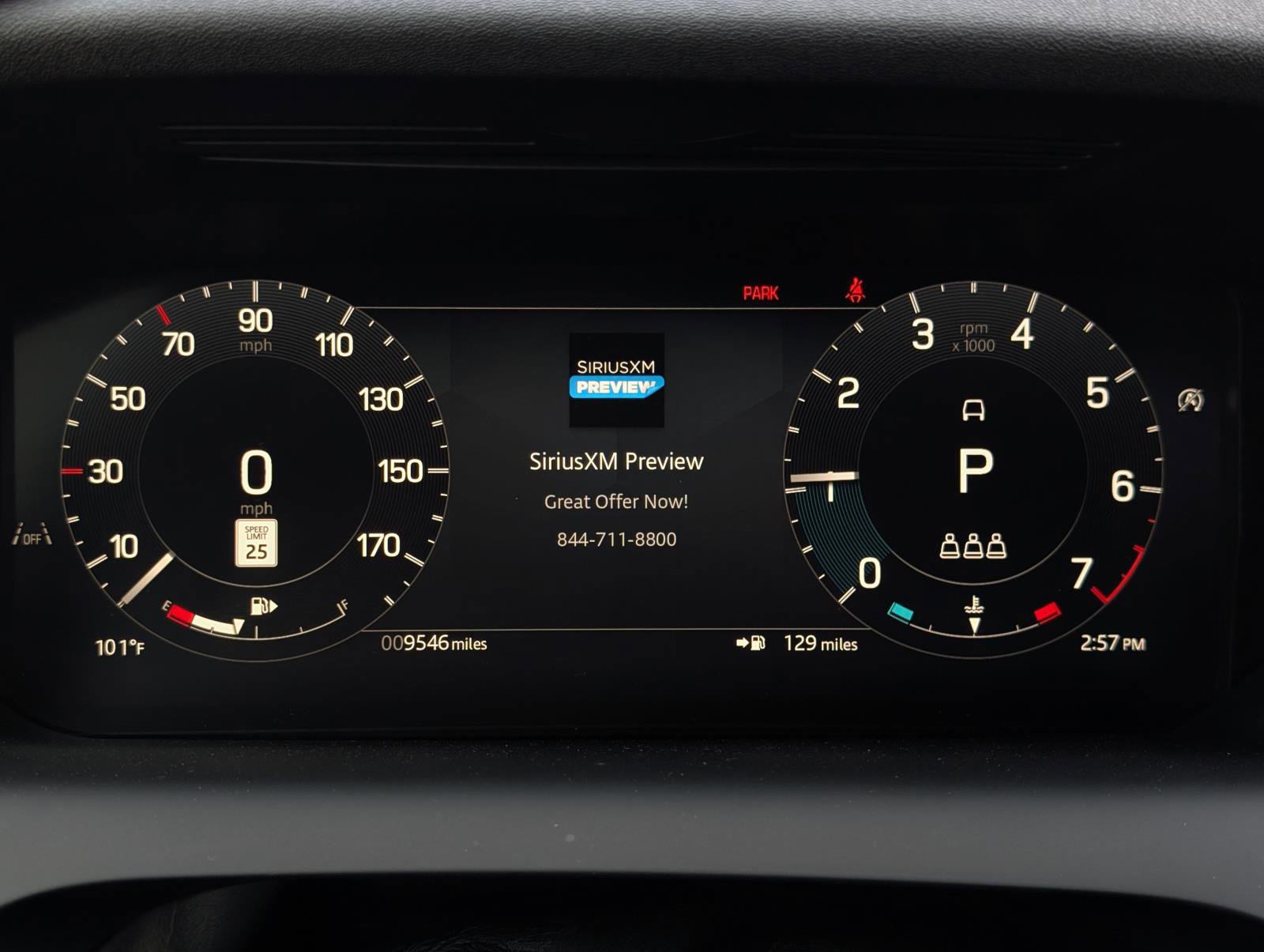 2024 Land Rover Discovery Sport Dynamic SE photo 10
