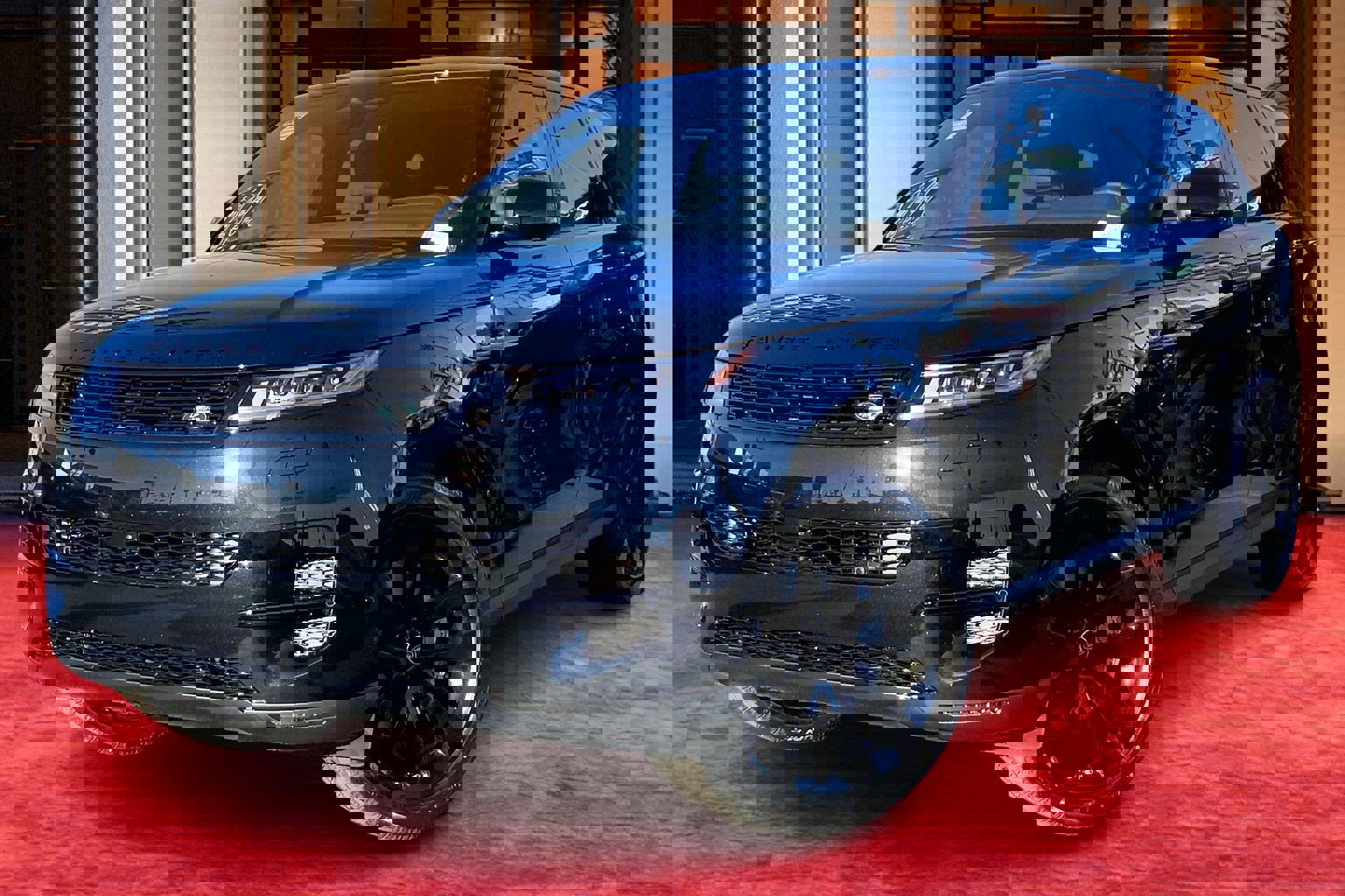 2025 Land Rover Range Rover Sport SE's photo