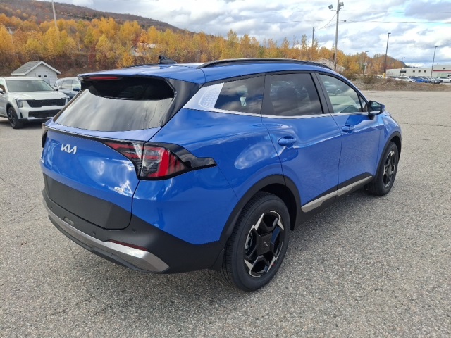 2026 Kia Sportage EX photo 3