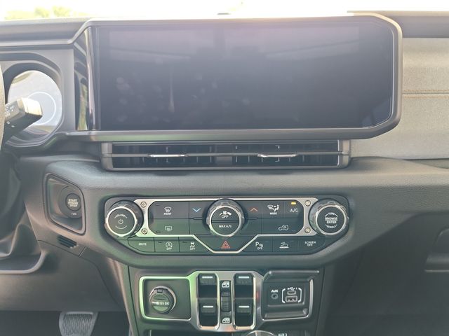 2025 Jeep Gladiator Sport S photo 11