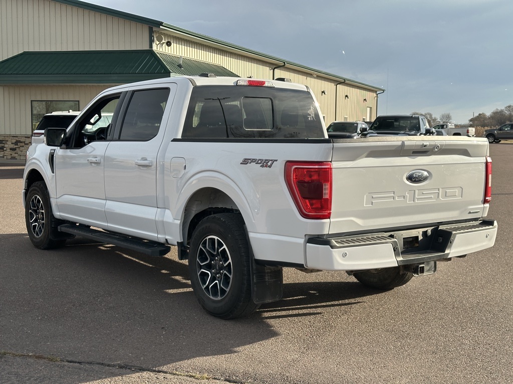 2023 Ford F-150 XLT photo 4
