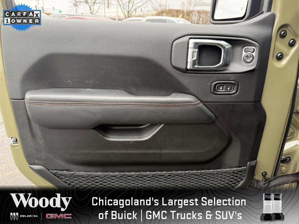 2025 JEEP GLADIATOR - Image 12