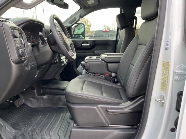 2024 Chevrolet Silverado 2500HD photo 13